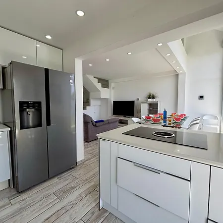 فيلة Vista Oceano